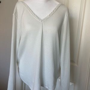 White Henley v-neck long sleeve shirt